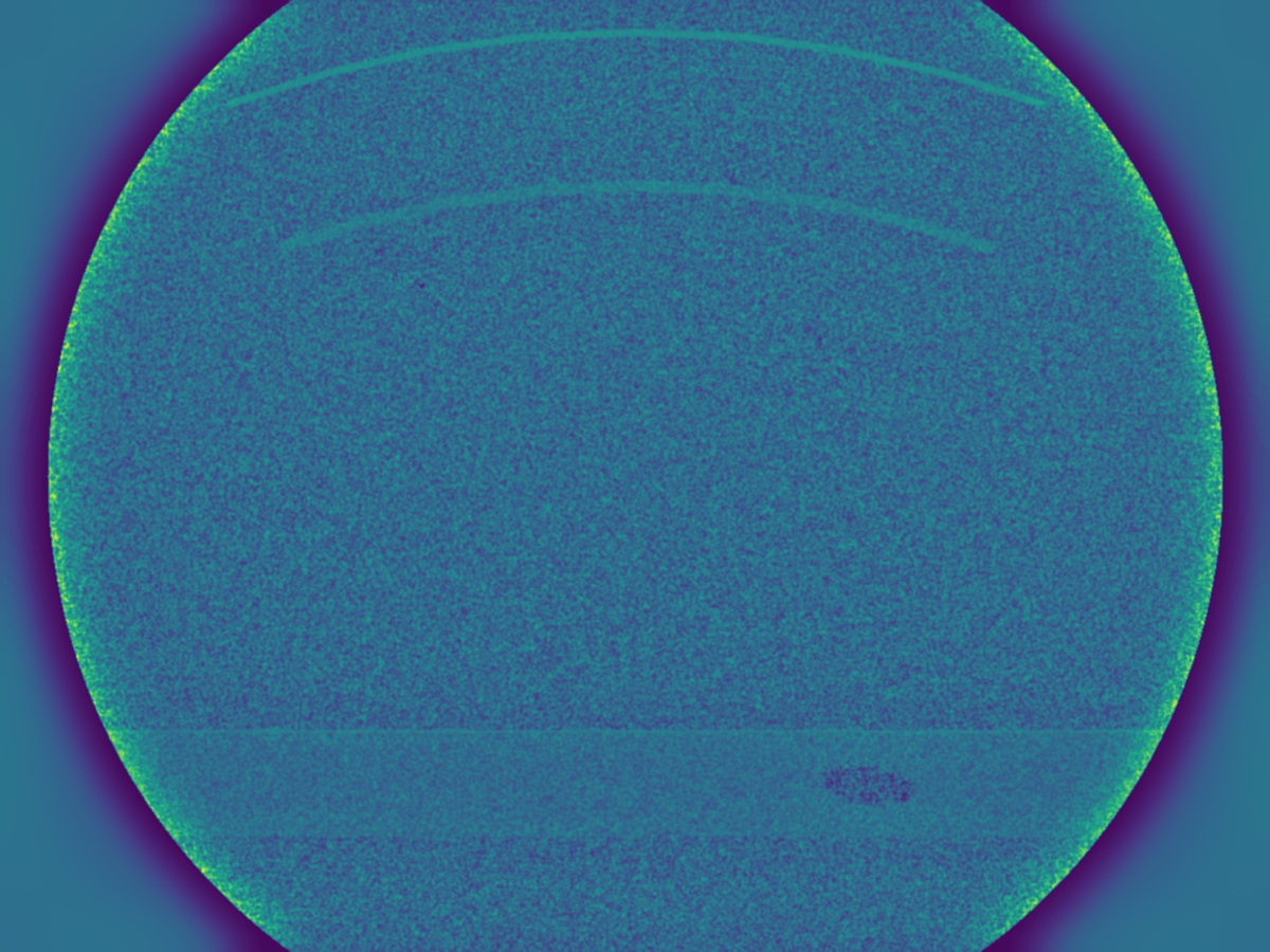 Radiometric / enhanced view that reveals sub-surface detail a raw borescope frame hides.